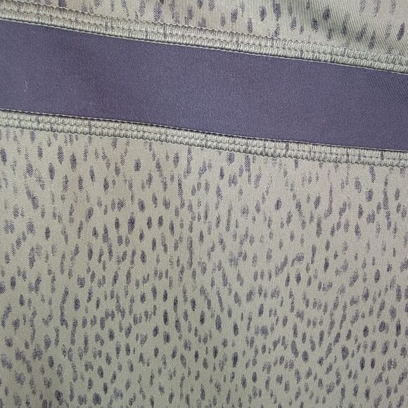 Lululemon Run: Inspire Crop II Full-On Luxtreme leggings size 8 - Picture 4 of 9